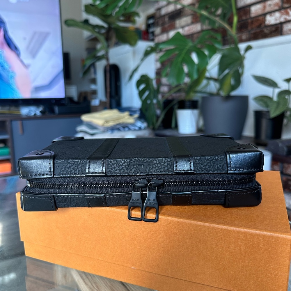 Louis Vuitton Monogram Taurillon Soft Trunk Wallet - Picture 7 of 9